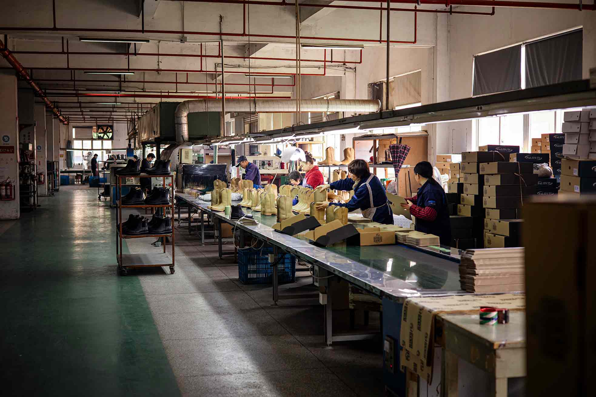 Martin Boots Source Manufacturers How To Achieve Environmentally Friendly Production