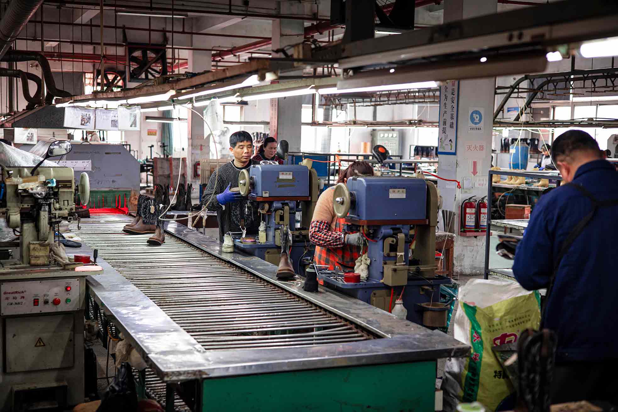 The Way Of Quality Management Of Shoes And Boots OEM Manufacturers