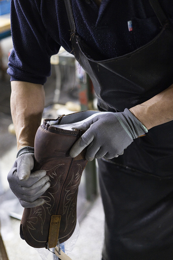 Environmental Protection Concept Brings Advantages To Riding Boots Manufacturers