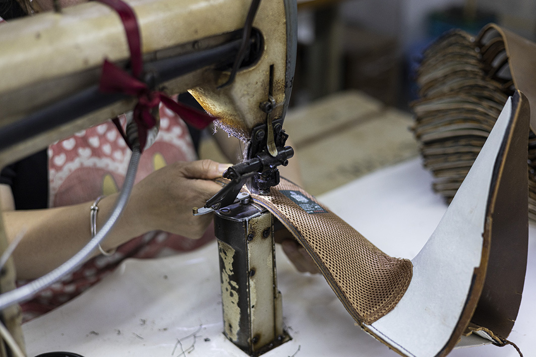 Craftsmanship And Materials Used In The Production Of Source Manufacturers Of Riding Boots