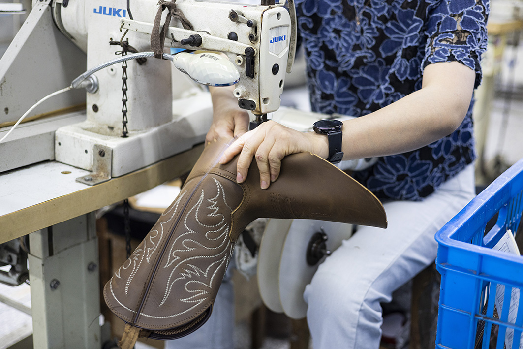 Riding Boots - A Symbol Of Status And Position In Horse-Riding Culture