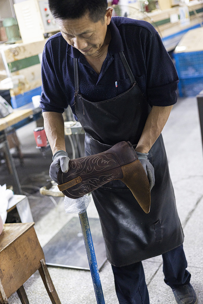 The Guardian Of Exploring Nature