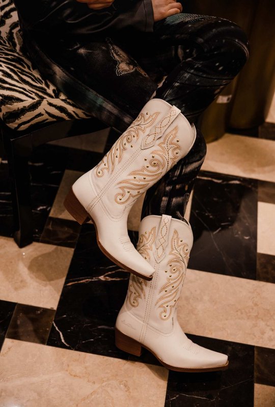 The global denim boot market i