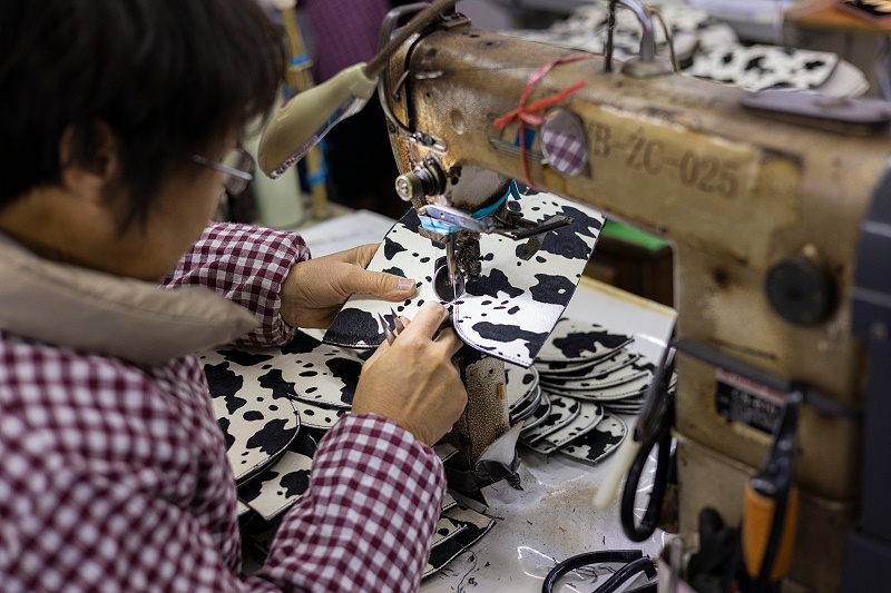 Shoes And Boots Customized Manufacturers - Creating Shoes And Boots That Are Both Comfortable And Fa