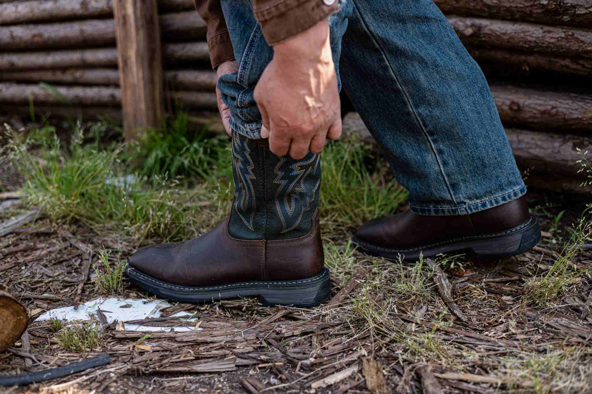 The features of work shoes and