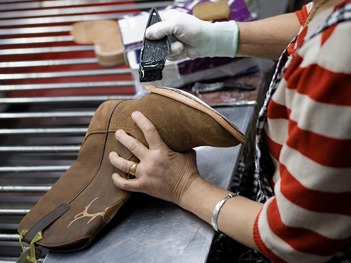 Adhesive Application in Cowboy